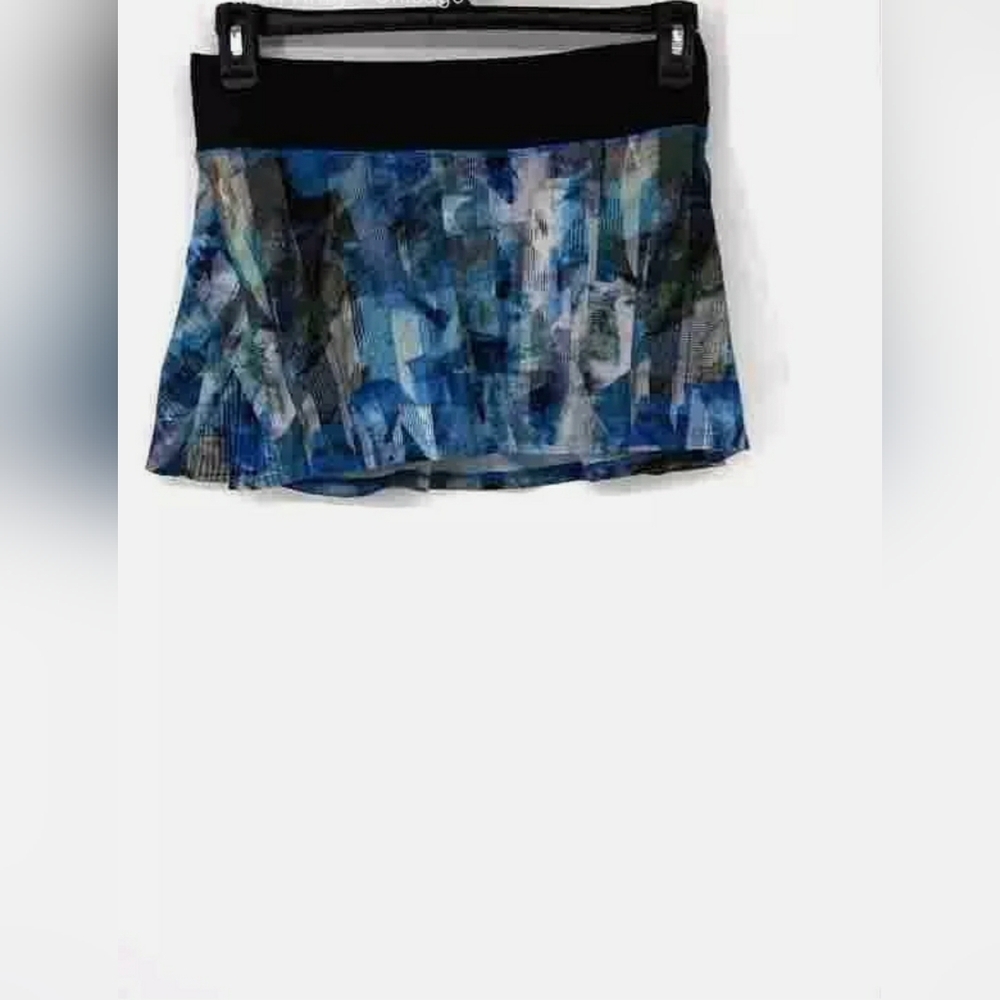 Luluemon Pace Rival Skirt Skort Floral Blue Sz 6
